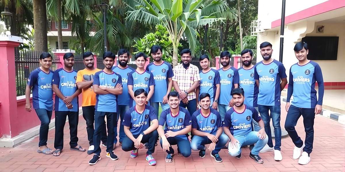 Colva Crushers Community Meetup Colva Crushers community meetup in Chennai with players wearing team jerseys and posing for group photo